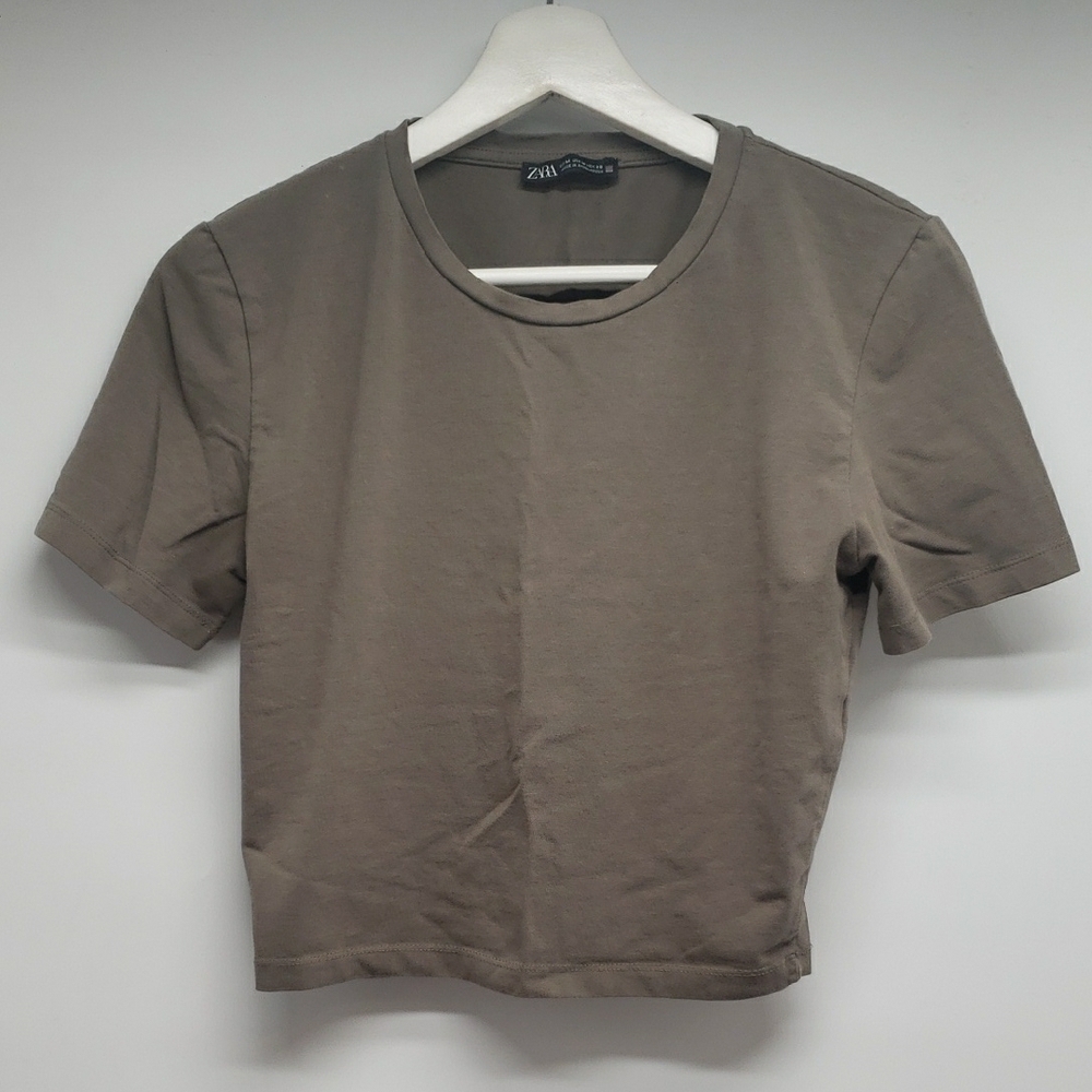 Zara Women’s Green Crop Top